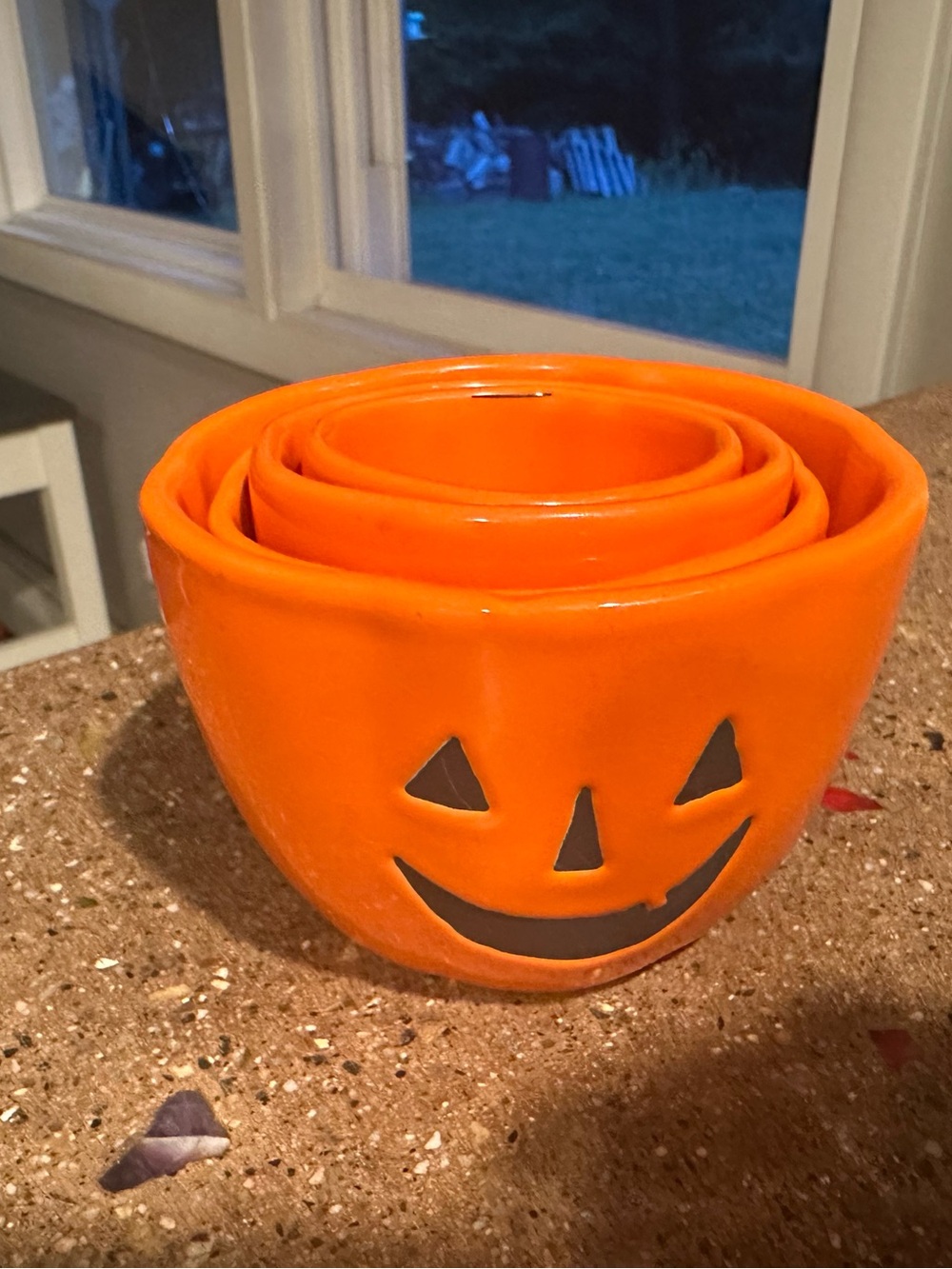 Rae Dunn Jack-o'-Lantern measuring cups